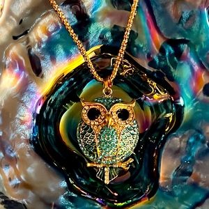 Austrian Crystal Owl Necklace & Glitter Mirror Compact